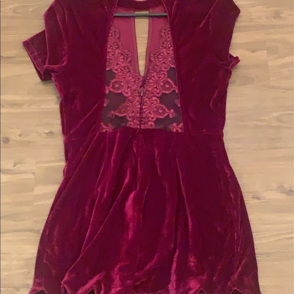 Size large velvet romper.